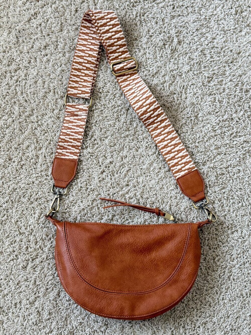 Urban Originals Anthropologie Half Moon Boho Crossbody Shoulder Bag Tan Cognac